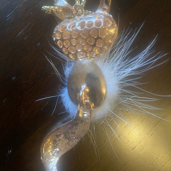 Fuzzy jeweled fox necklace - Picture 5 of 5